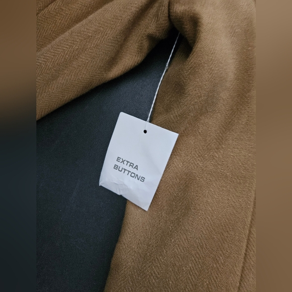 NWT - Merino & Lambs Wool Gold JoS. A. Bank Blazer - Size 16 Reg. - Picture 11 of 11